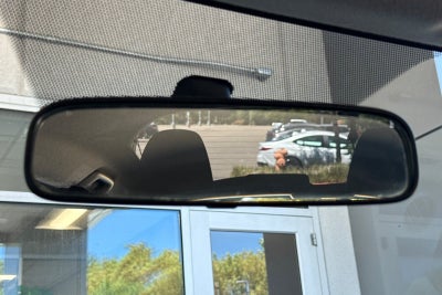 2012 Toyota Yaris LE