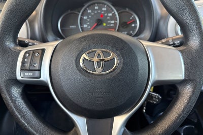 2012 Toyota Yaris LE