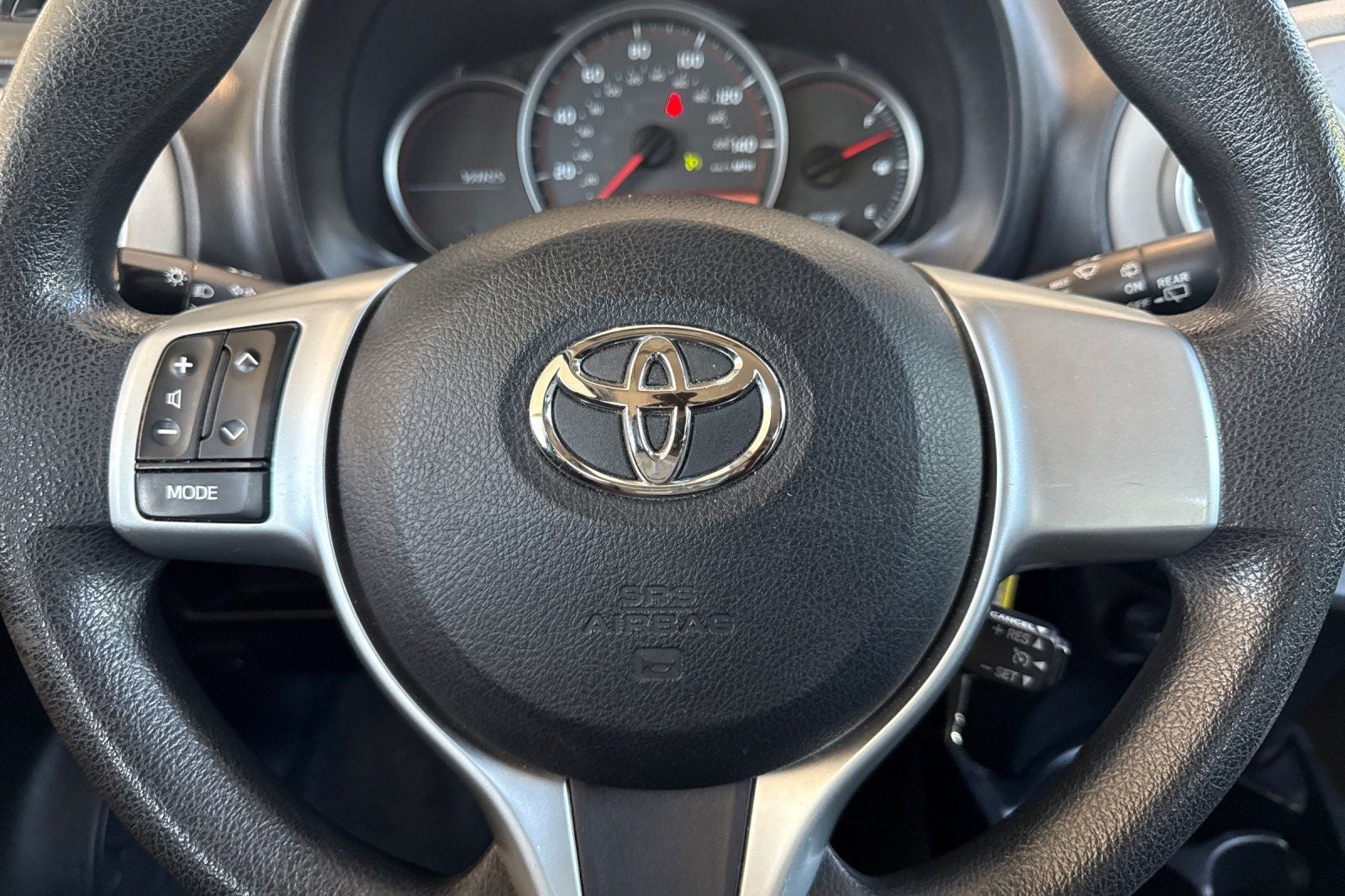 2012 Toyota Yaris LE