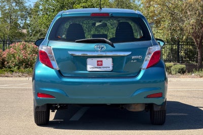2012 Toyota Yaris LE