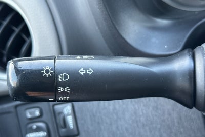 2013 Toyota Yaris LE