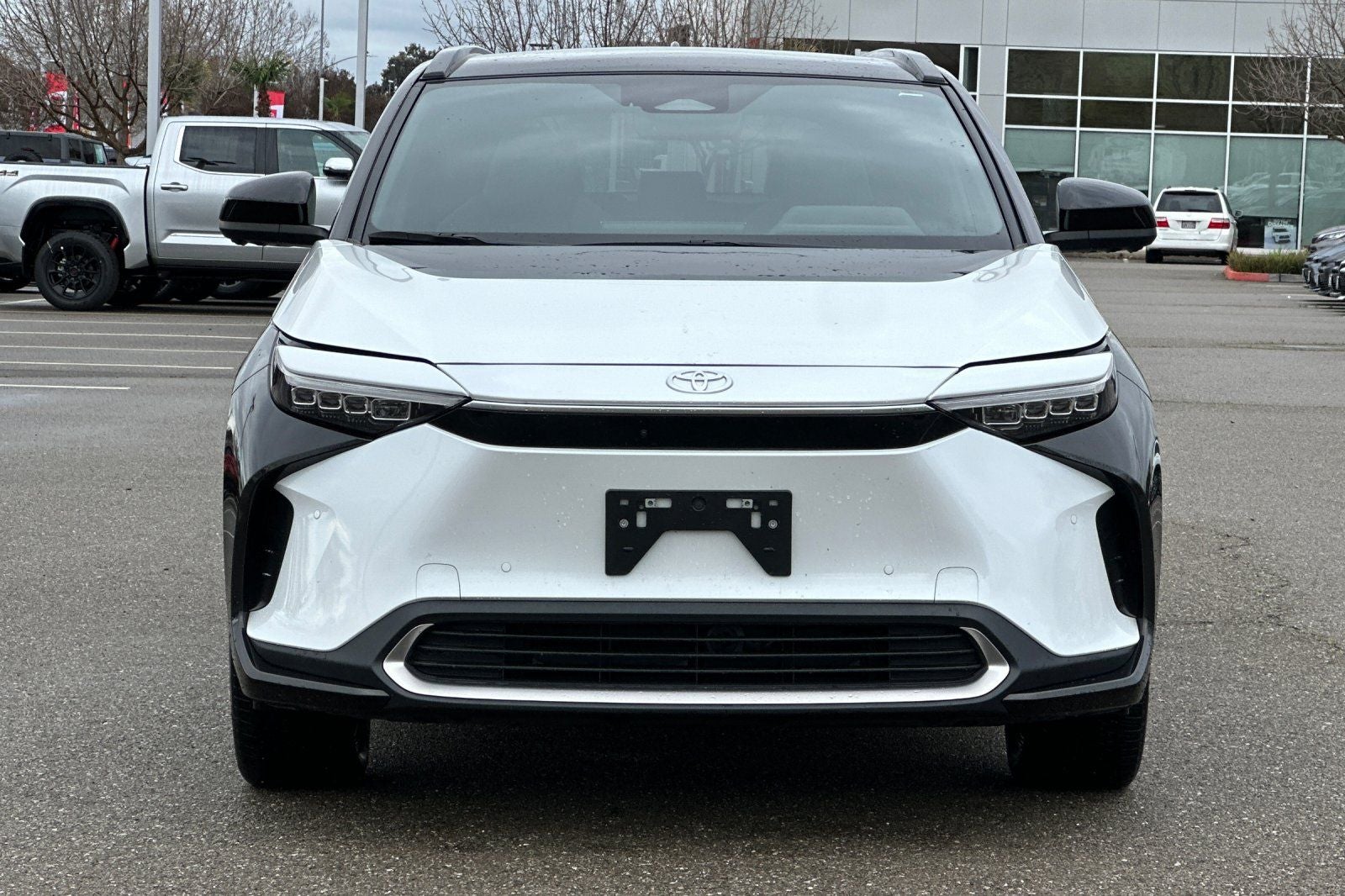 2023 Toyota bZ4X Limited