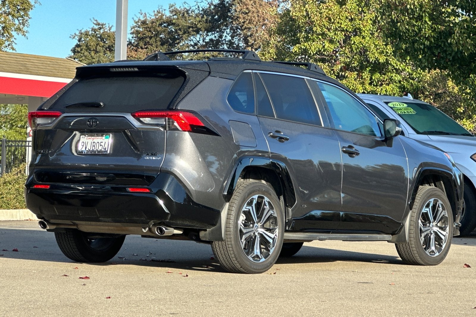 2025 Toyota RAV4 Plug-In Hybrid XSE