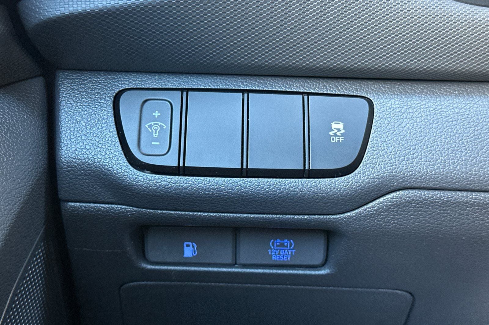 2018 Hyundai Ioniq Hybrid Blue
