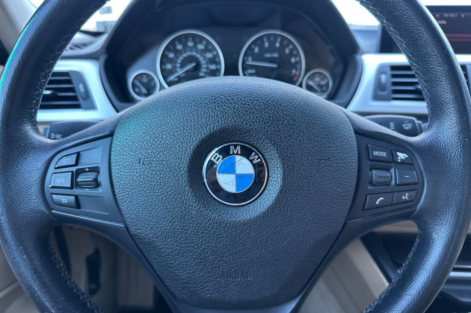 2013 BMW 3 Series 328i