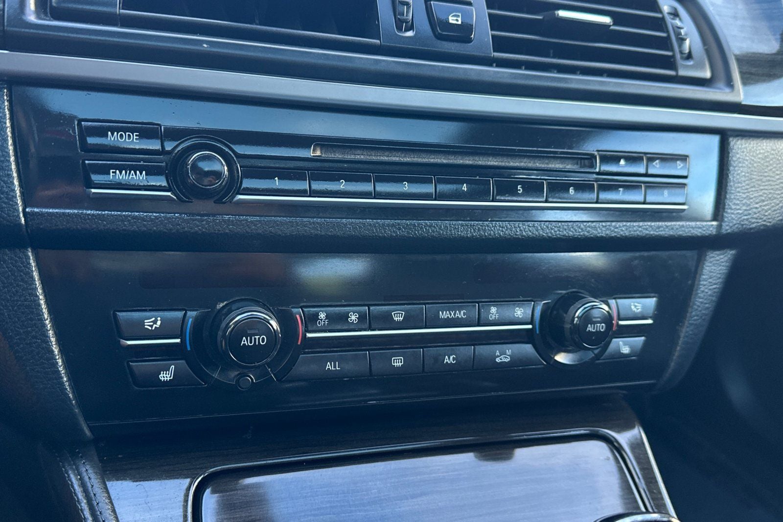 2013 BMW 5 Series 550i