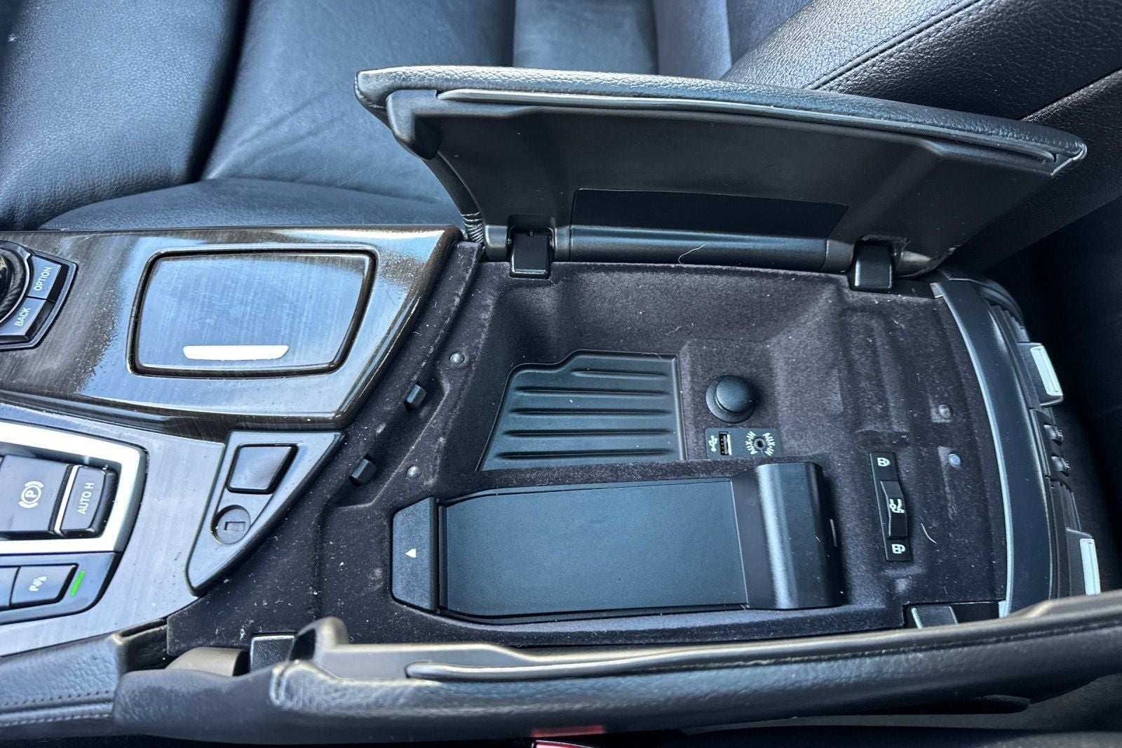 2013 BMW 5 Series 550i