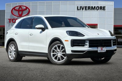 2024 Porsche Cayenne Base