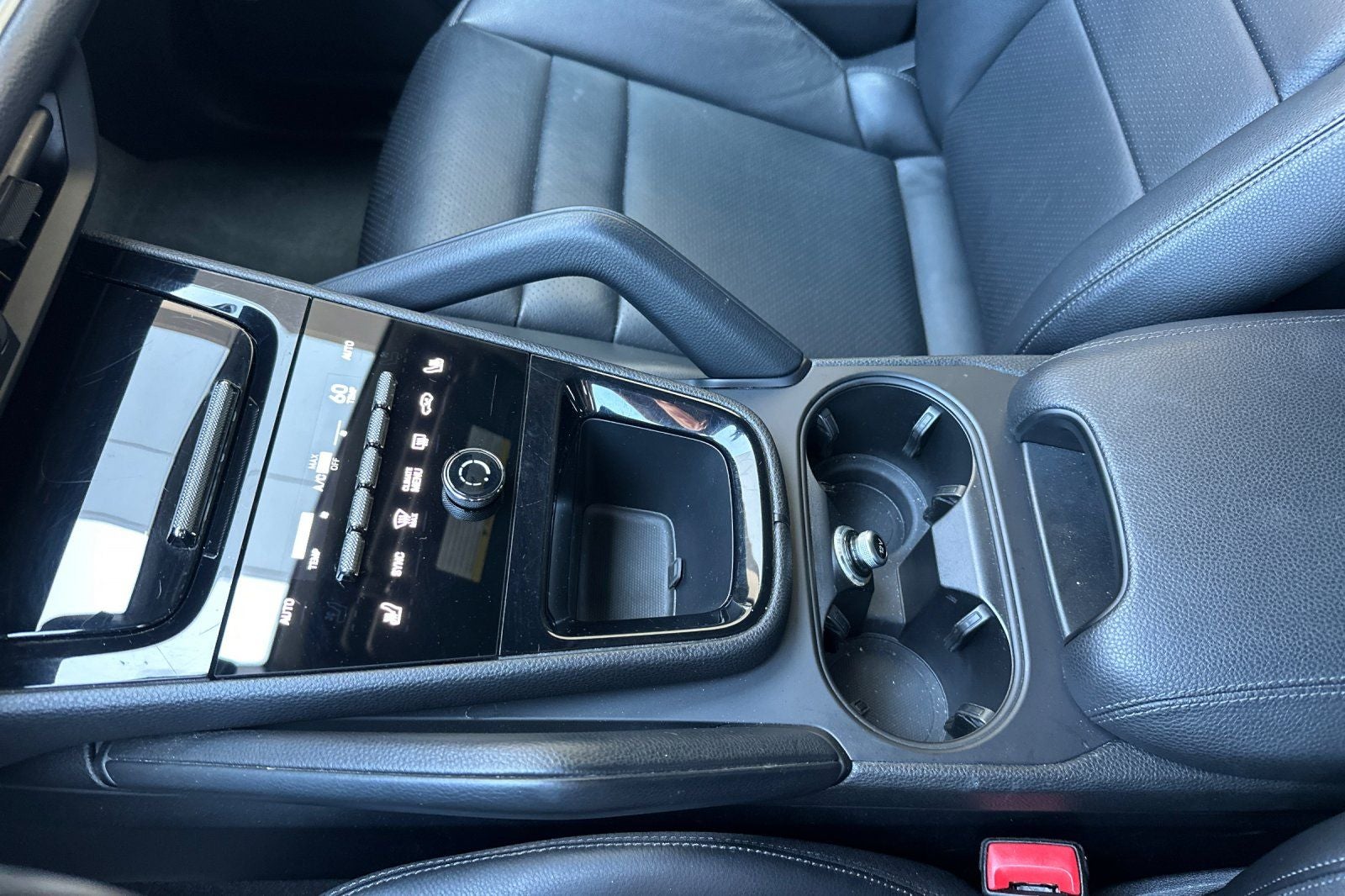 2024 Porsche Cayenne Base