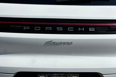 2024 Porsche Cayenne Base