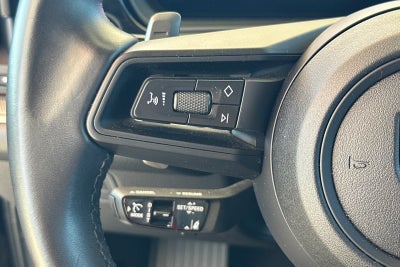 2025 Porsche Cayenne Base