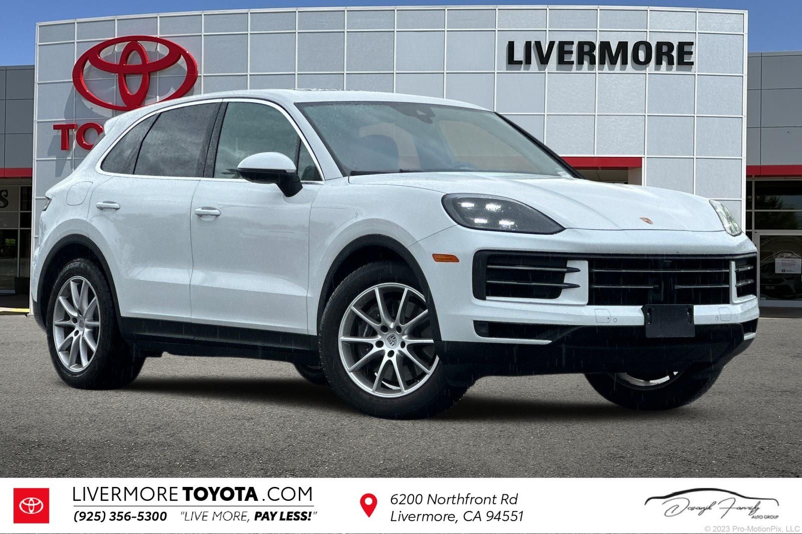 2024 Porsche Cayenne Base