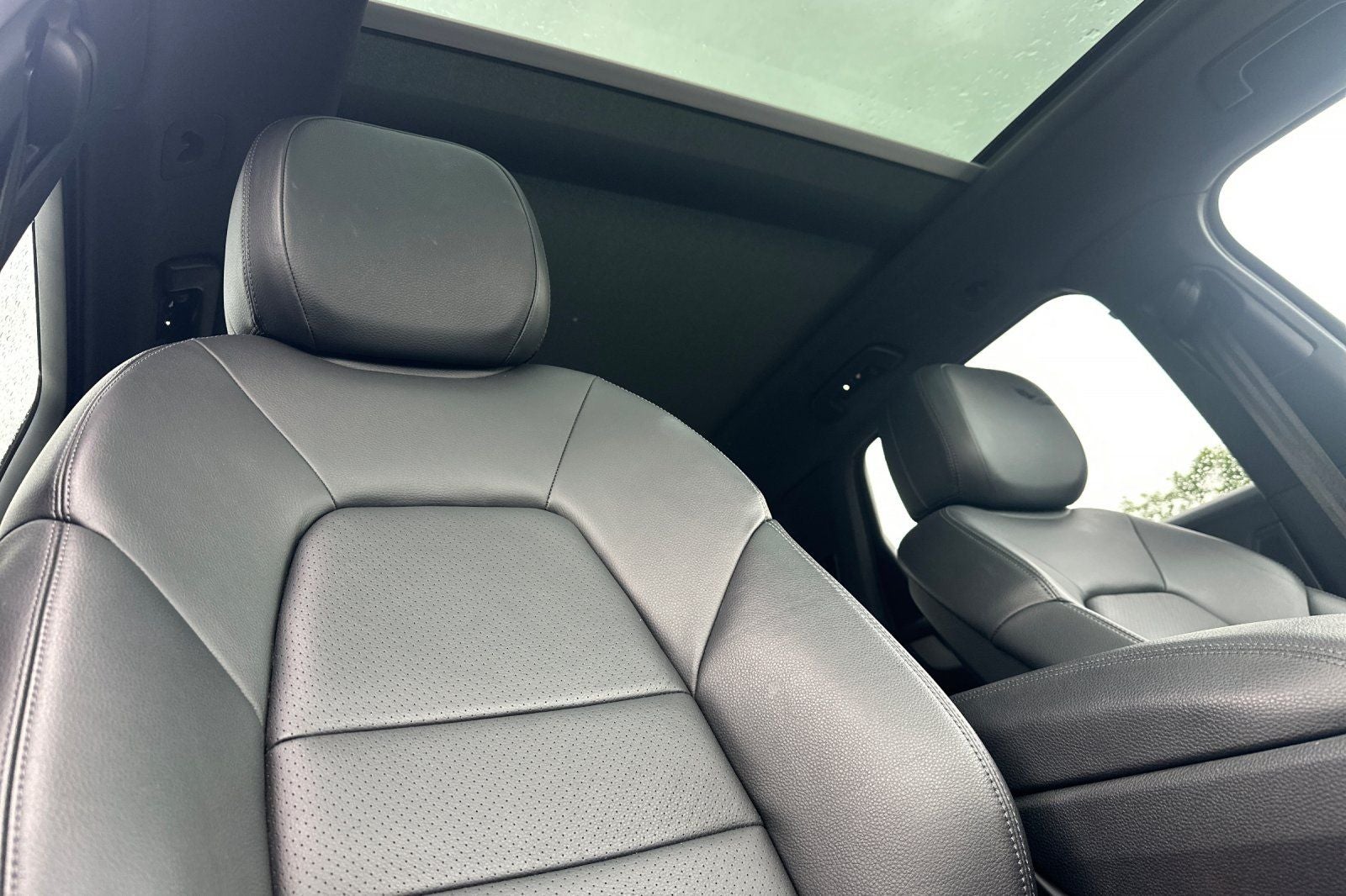 2024 Porsche Cayenne Base