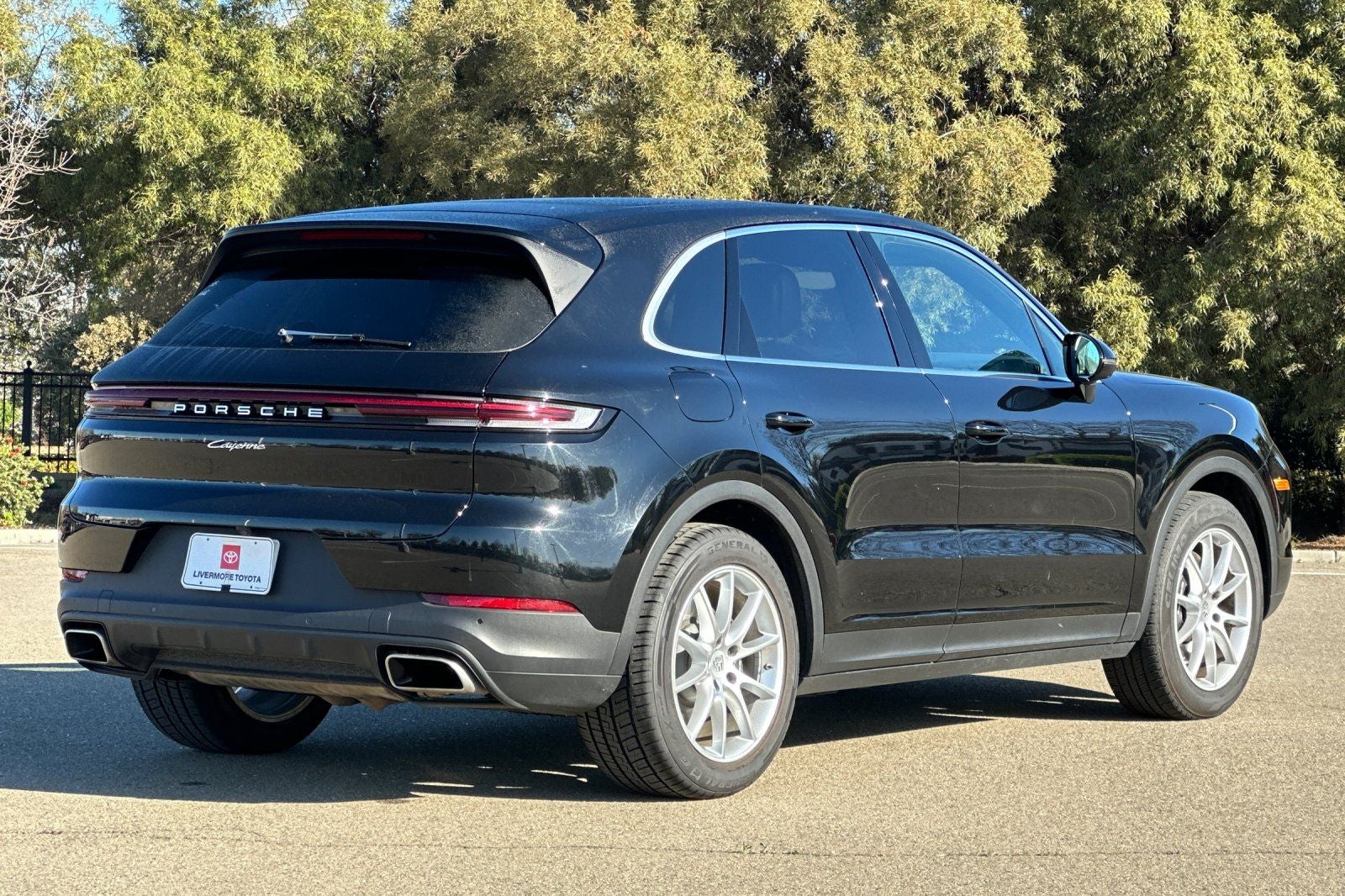 2024 Porsche Cayenne Base