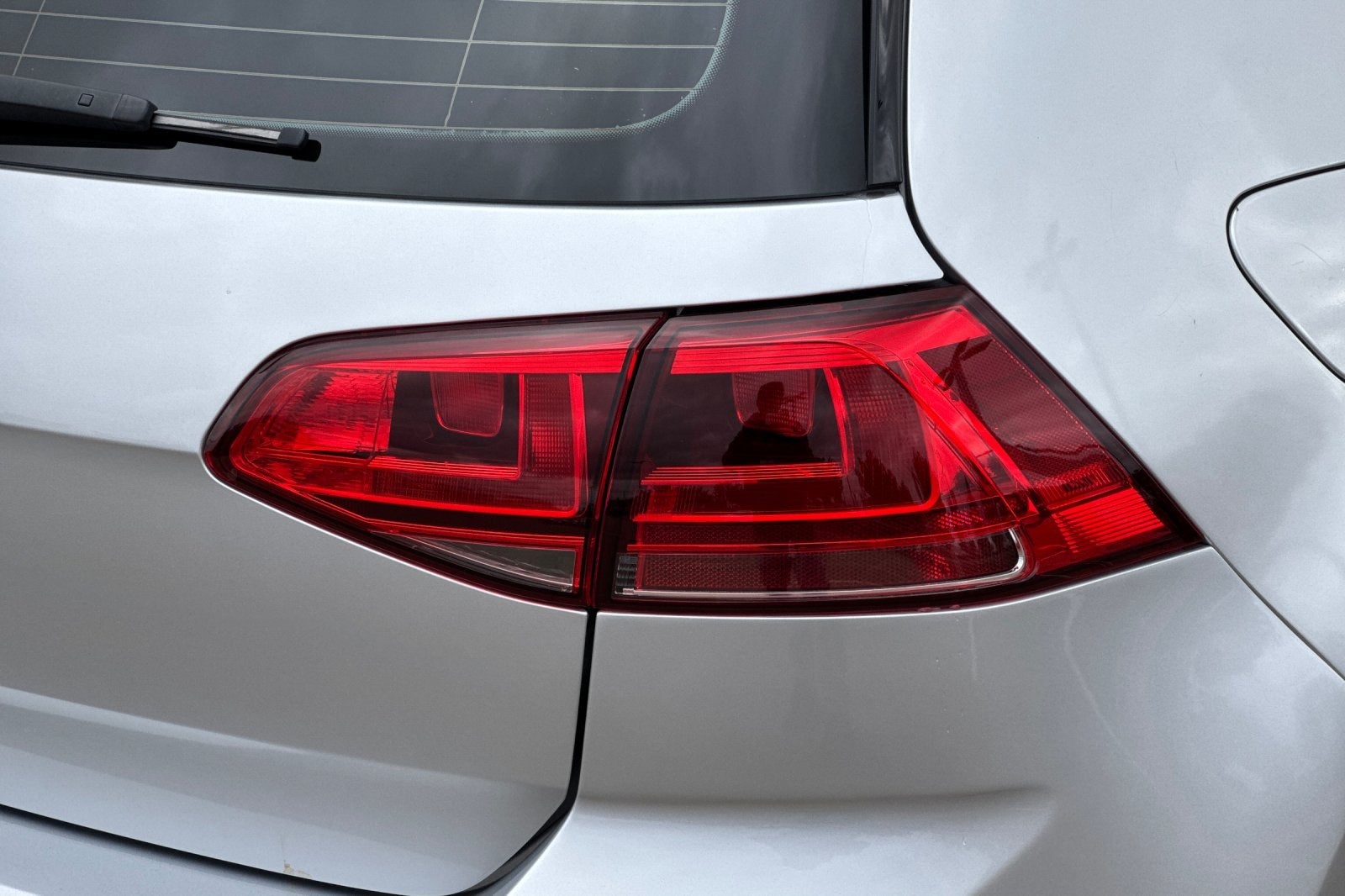 2016 Volkswagen e-Golf SE