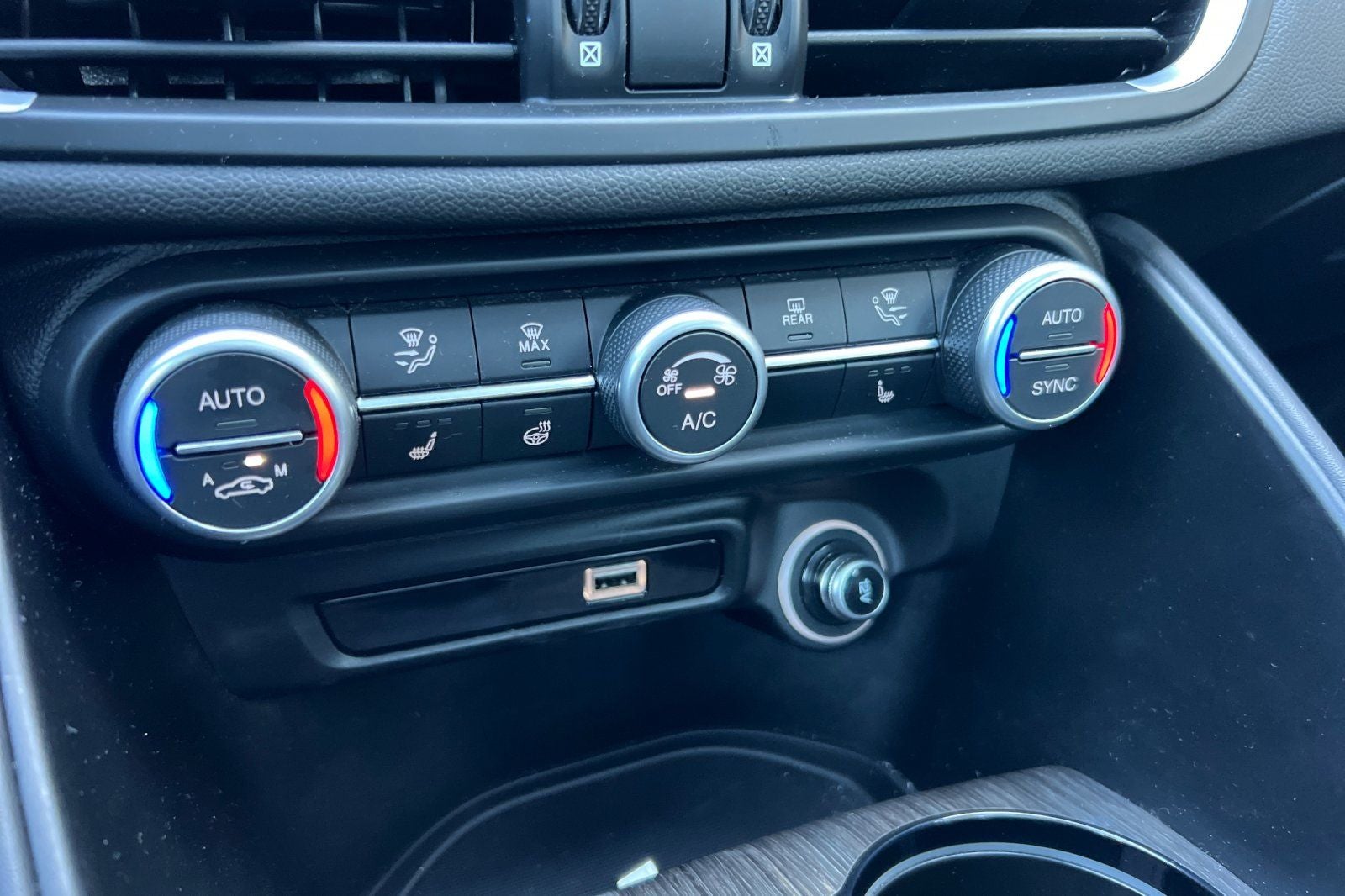 2022 Alfa Romeo Giulia Ti
