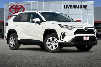 2025 Toyota RAV4 LE