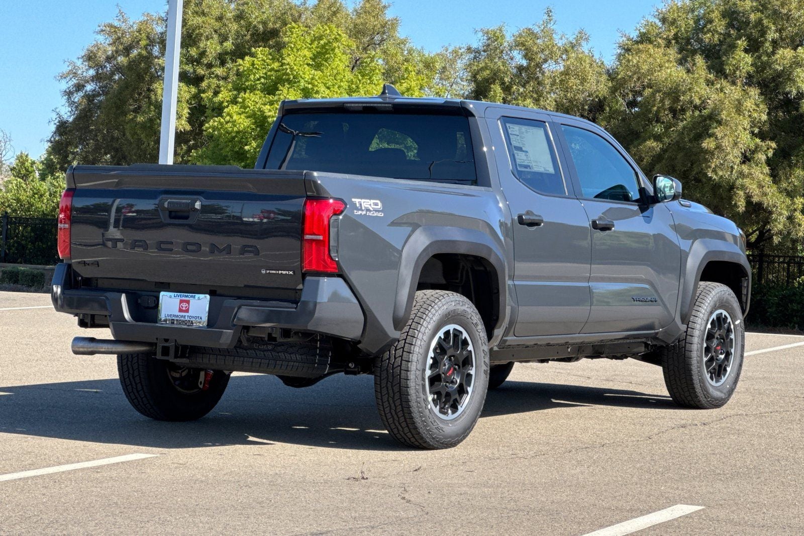 2026 Toyota Tacoma i-FORCE MAX Tacoma TRD Off-Road