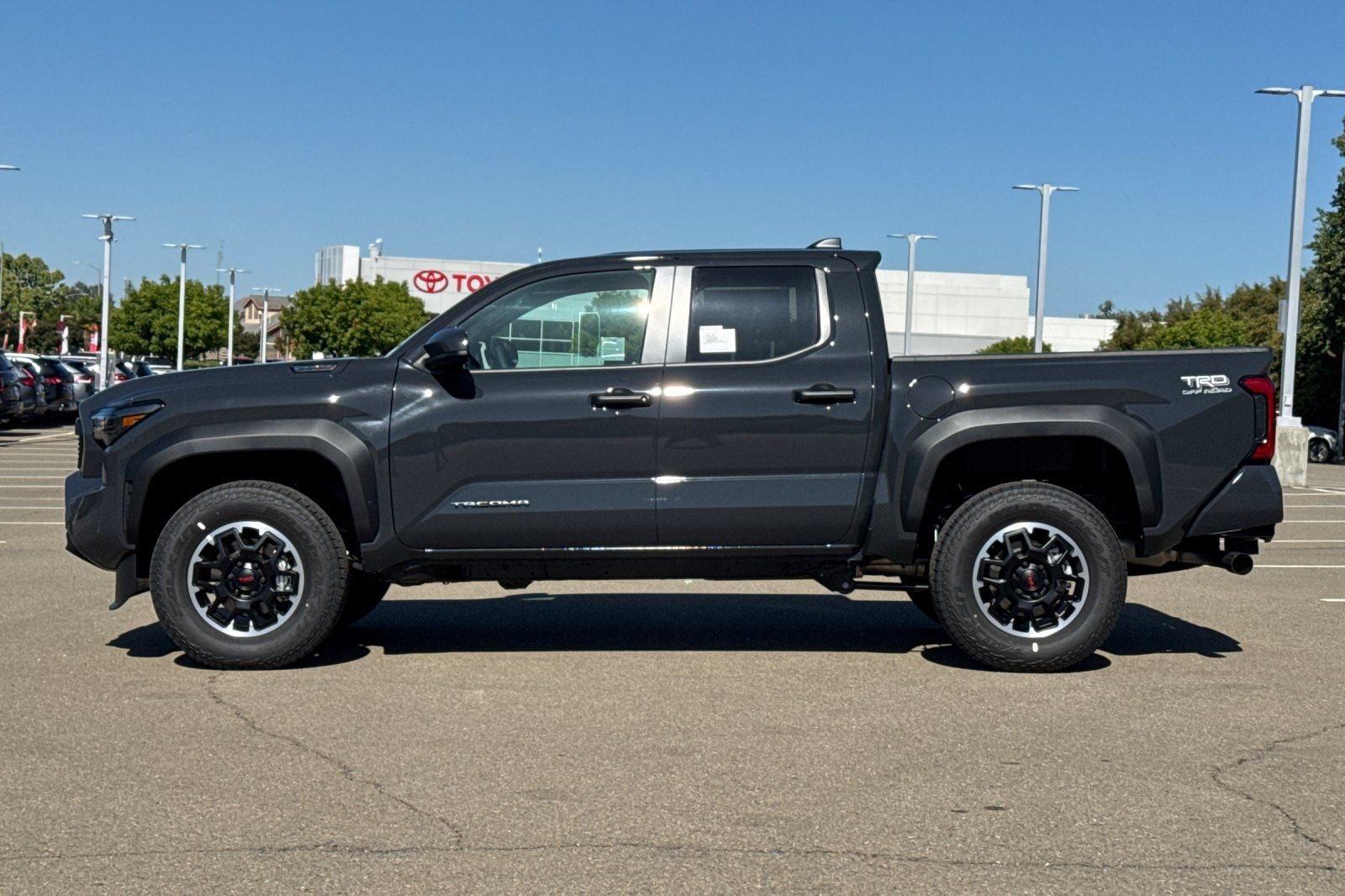 2026 Toyota Tacoma i-FORCE MAX Tacoma TRD Off-Road