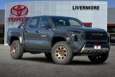 2026 Toyota Tacoma i-FORCE MAX Tacoma Trailhunter