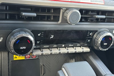 2026 Toyota Tacoma i-FORCE MAX Tacoma Trailhunter