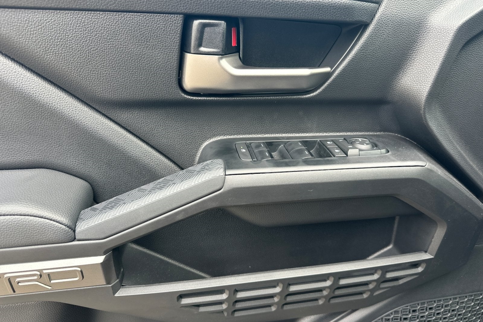 2025 Toyota Tacoma i-FORCE MAX Tacoma TRD Off-Road