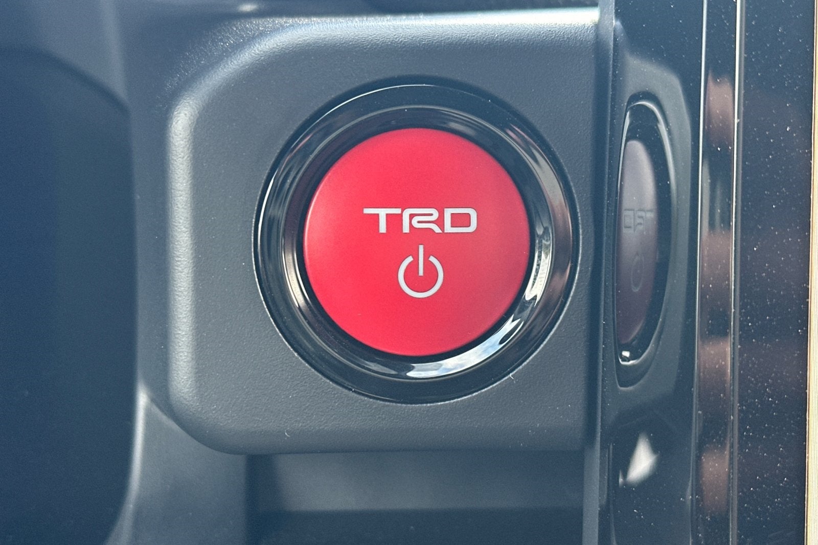 2025 Toyota Tacoma i-FORCE MAX Tacoma TRD Off-Road