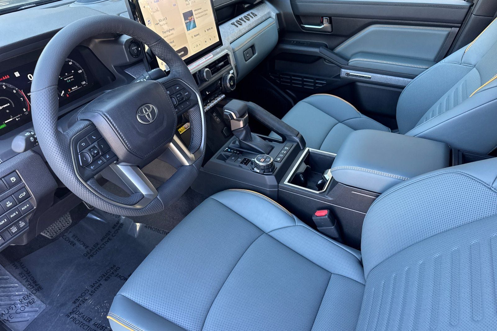 2026 Toyota Tacoma i-FORCE MAX Tacoma Trailhunter