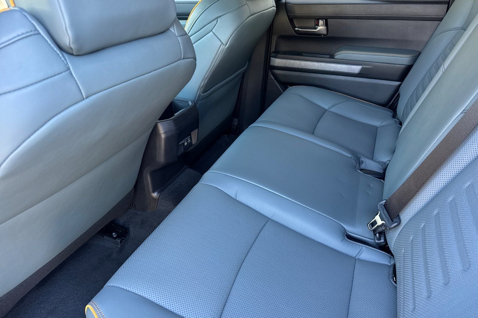 2026 Toyota Tacoma i-FORCE MAX Tacoma Trailhunter