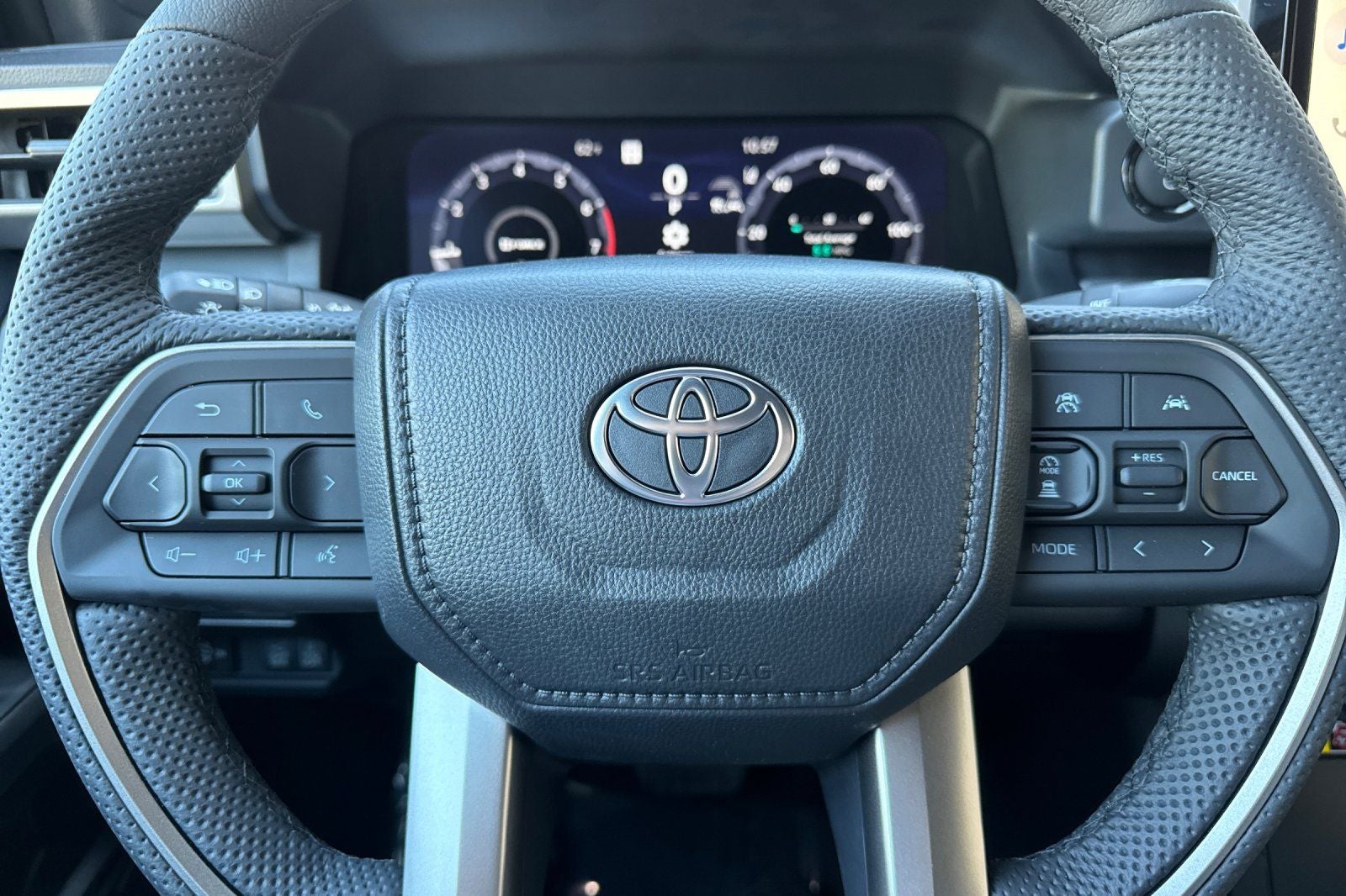 2026 Toyota Tacoma i-FORCE MAX Tacoma Trailhunter