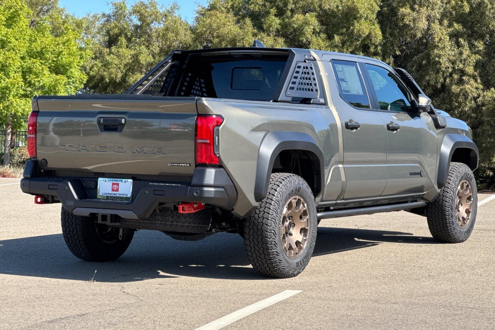 2026 Toyota Tacoma i-FORCE MAX Tacoma Trailhunter