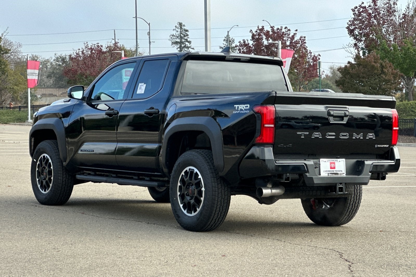 2025 Toyota Tacoma i-FORCE MAX Tacoma TRD Off-Road