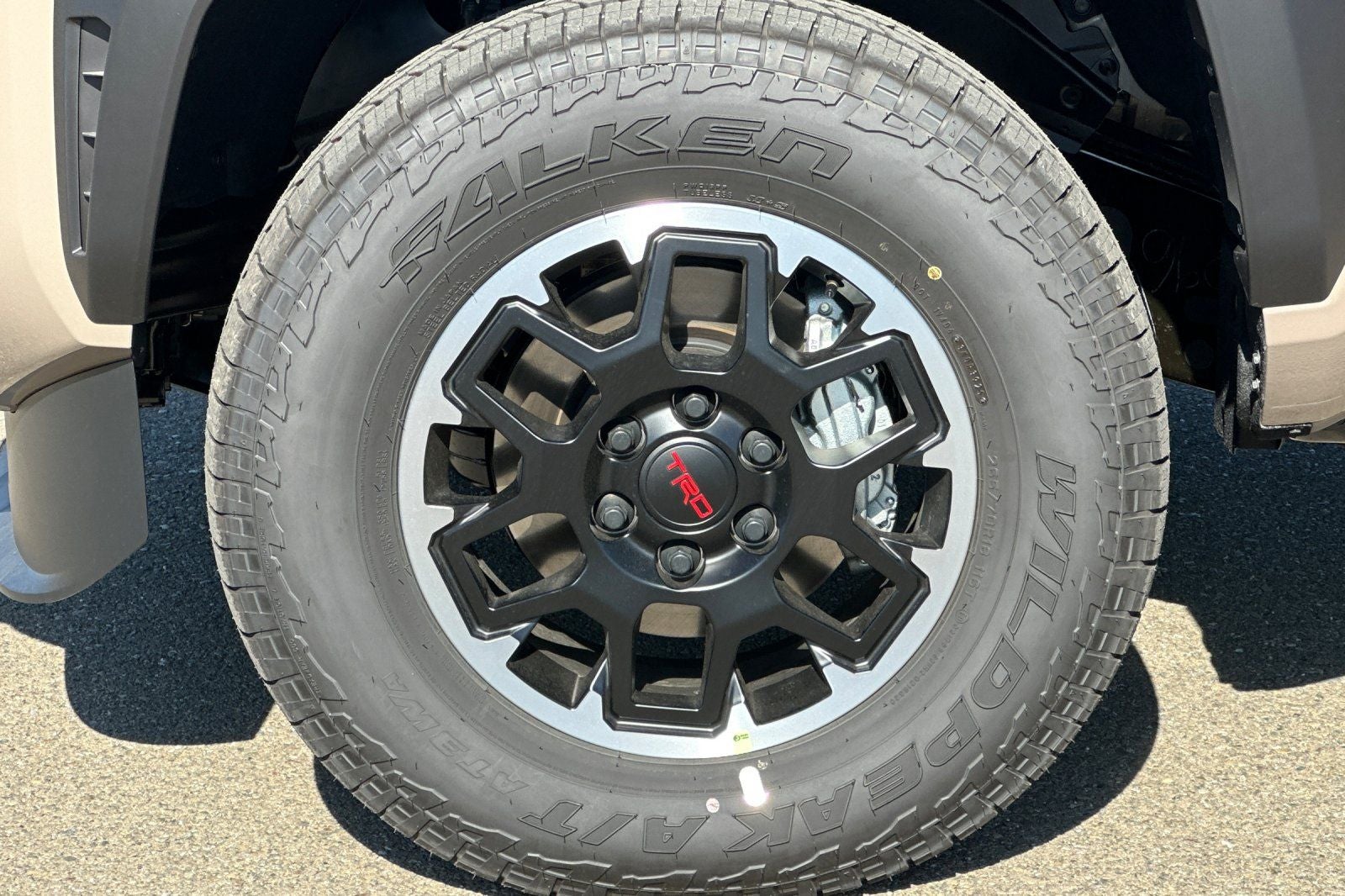 2026 Toyota Tacoma i-FORCE MAX Tacoma TRD Off-Road