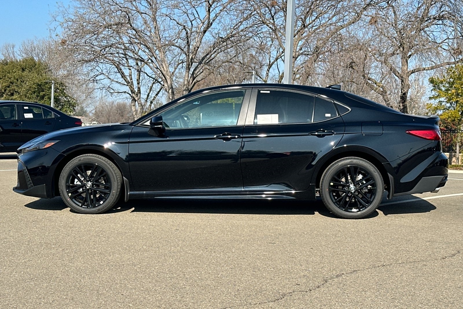 2026 Toyota Camry SE AWD