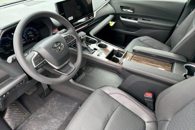 2026 Toyota Sienna Platinum