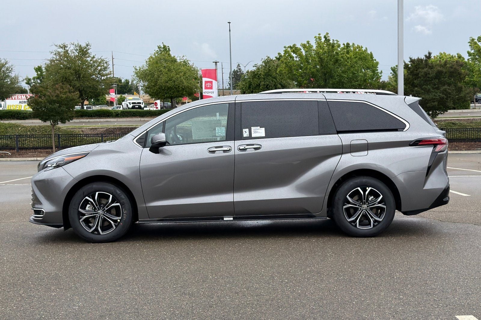 2026 Toyota Sienna Platinum