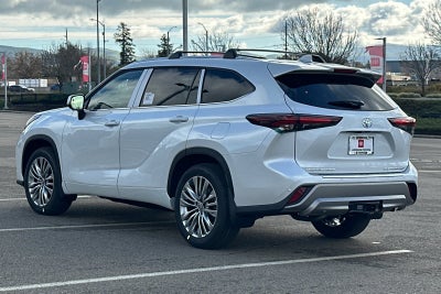 2026 Toyota Highlander Platinum