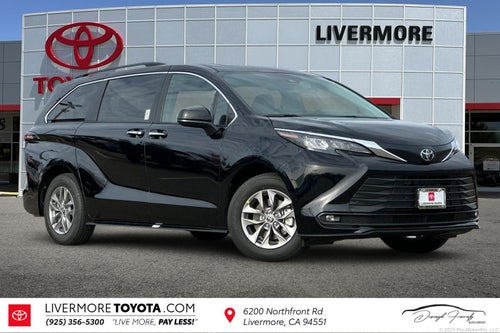 2026 Toyota Sienna XLE