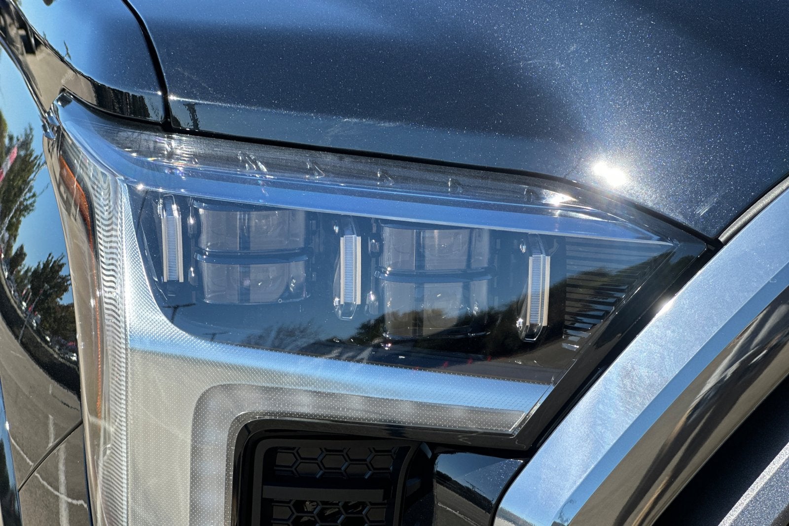 2026 Toyota Tundra i-FORCE MAX Tundra Platinum