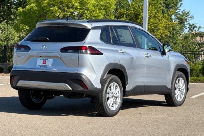 2026 Toyota Corolla Cross LE