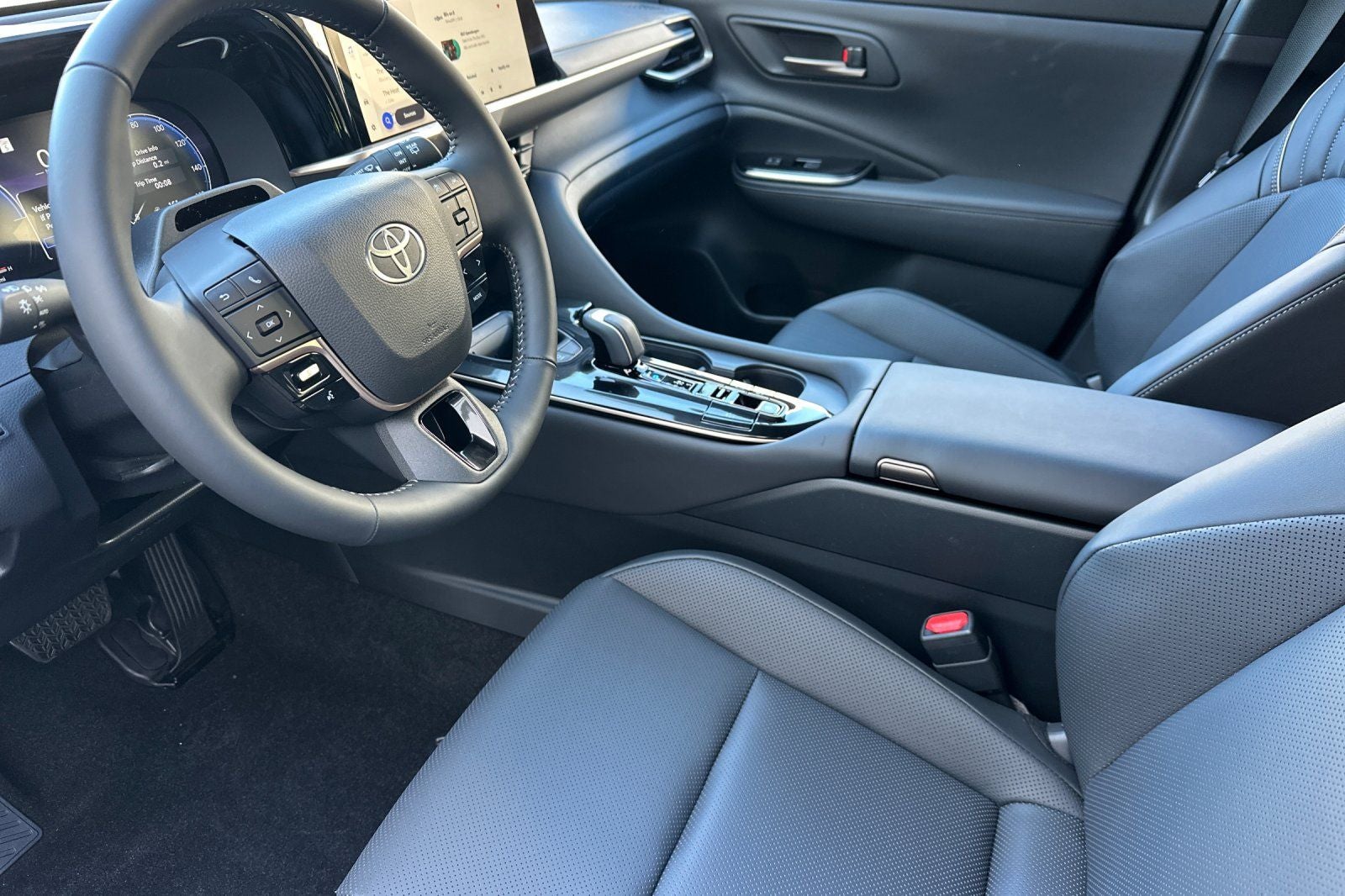 2026 Toyota Toyota Crown Signia Limited