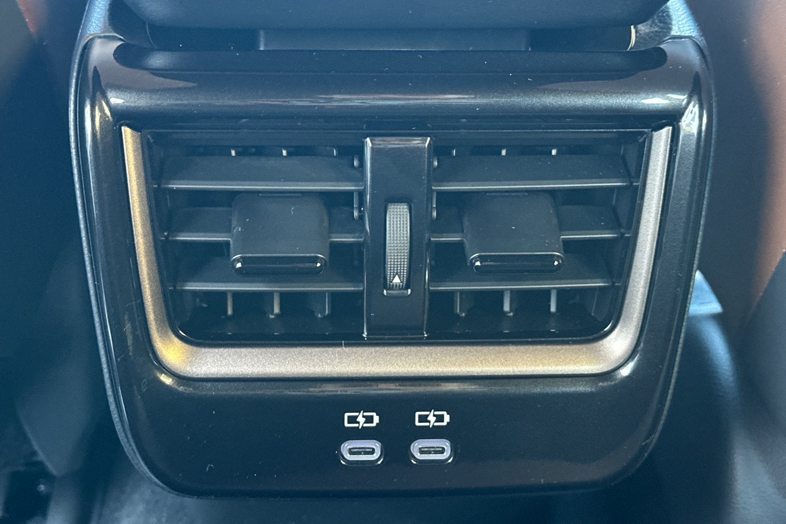 2025 Toyota Toyota Crown Signia Limited