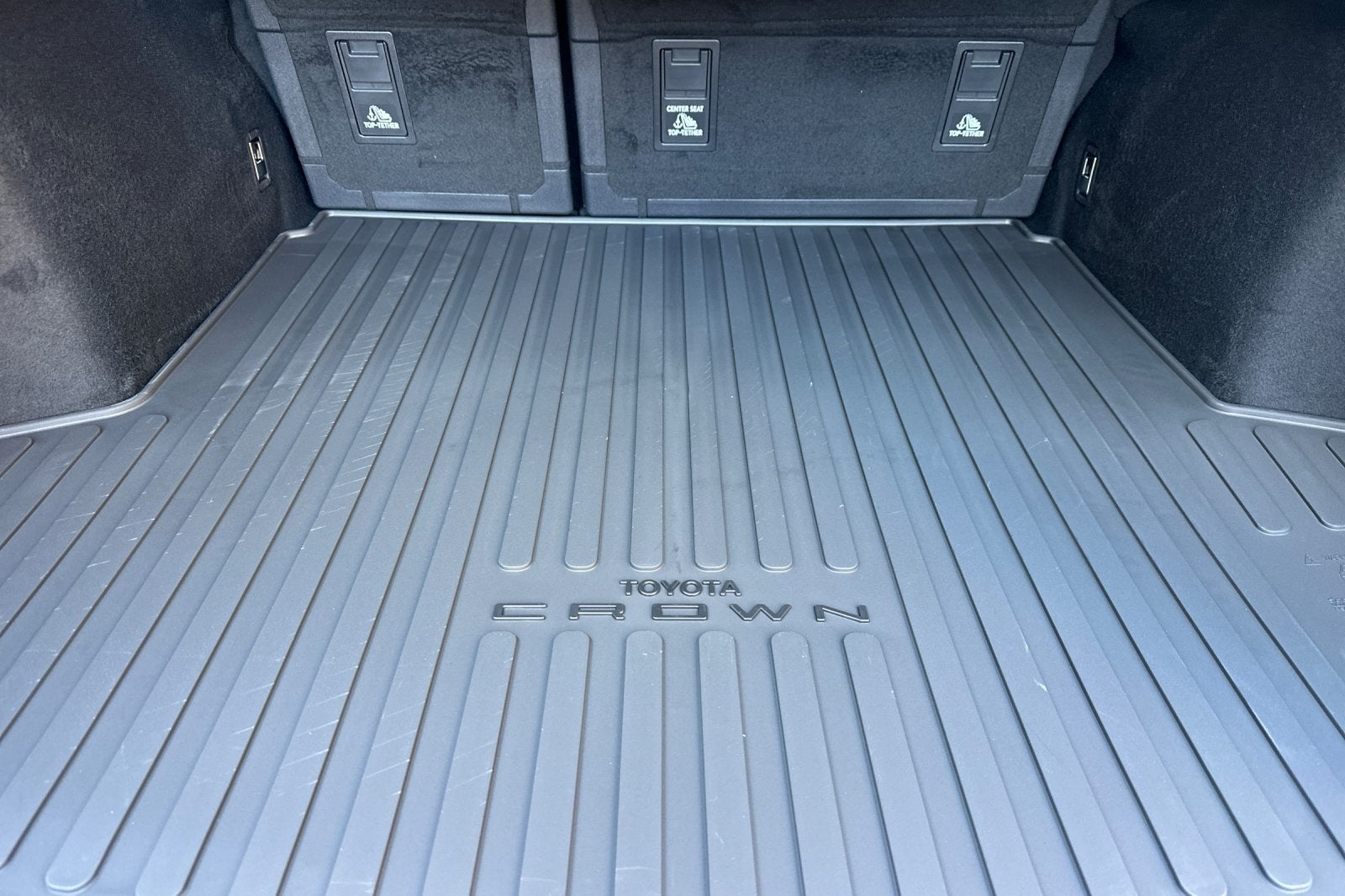 2025 Toyota Toyota Crown Signia Limited