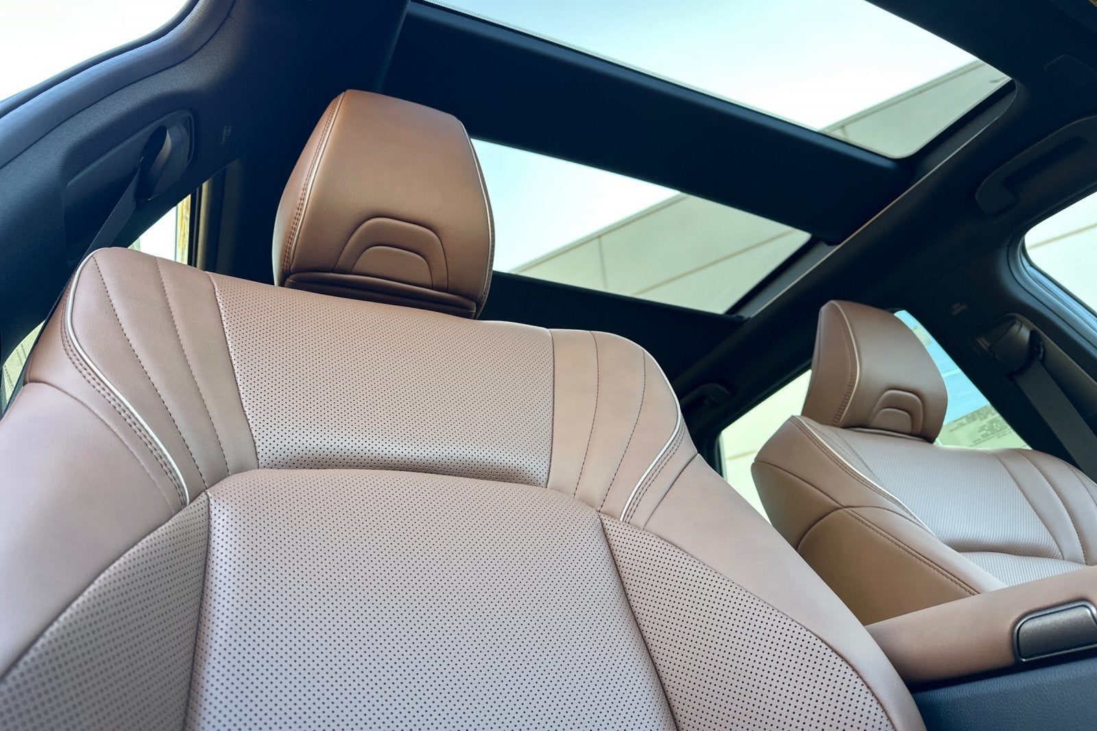 2025 Toyota Toyota Crown Signia Limited