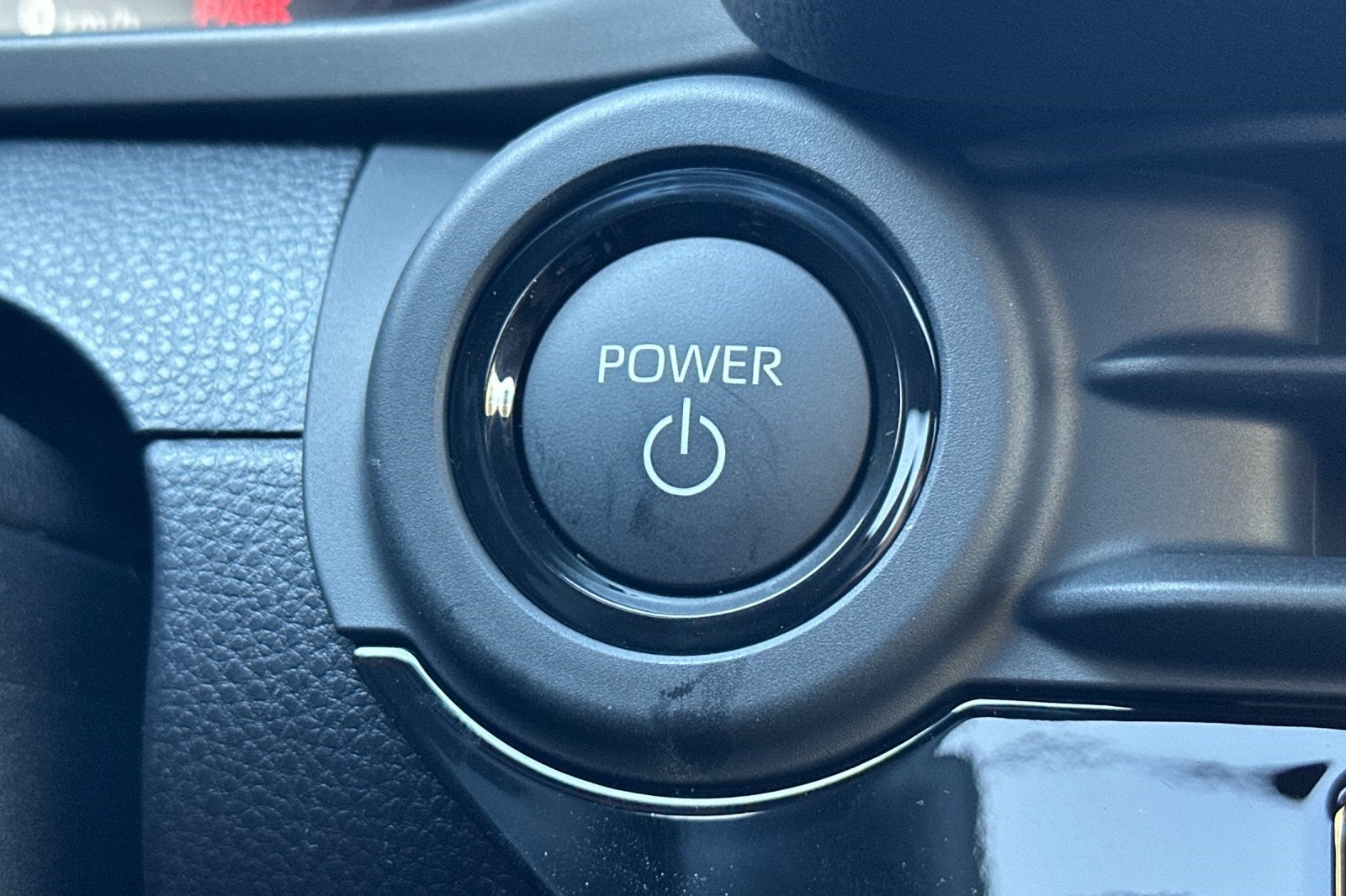 2025 Toyota Toyota Crown Signia Limited