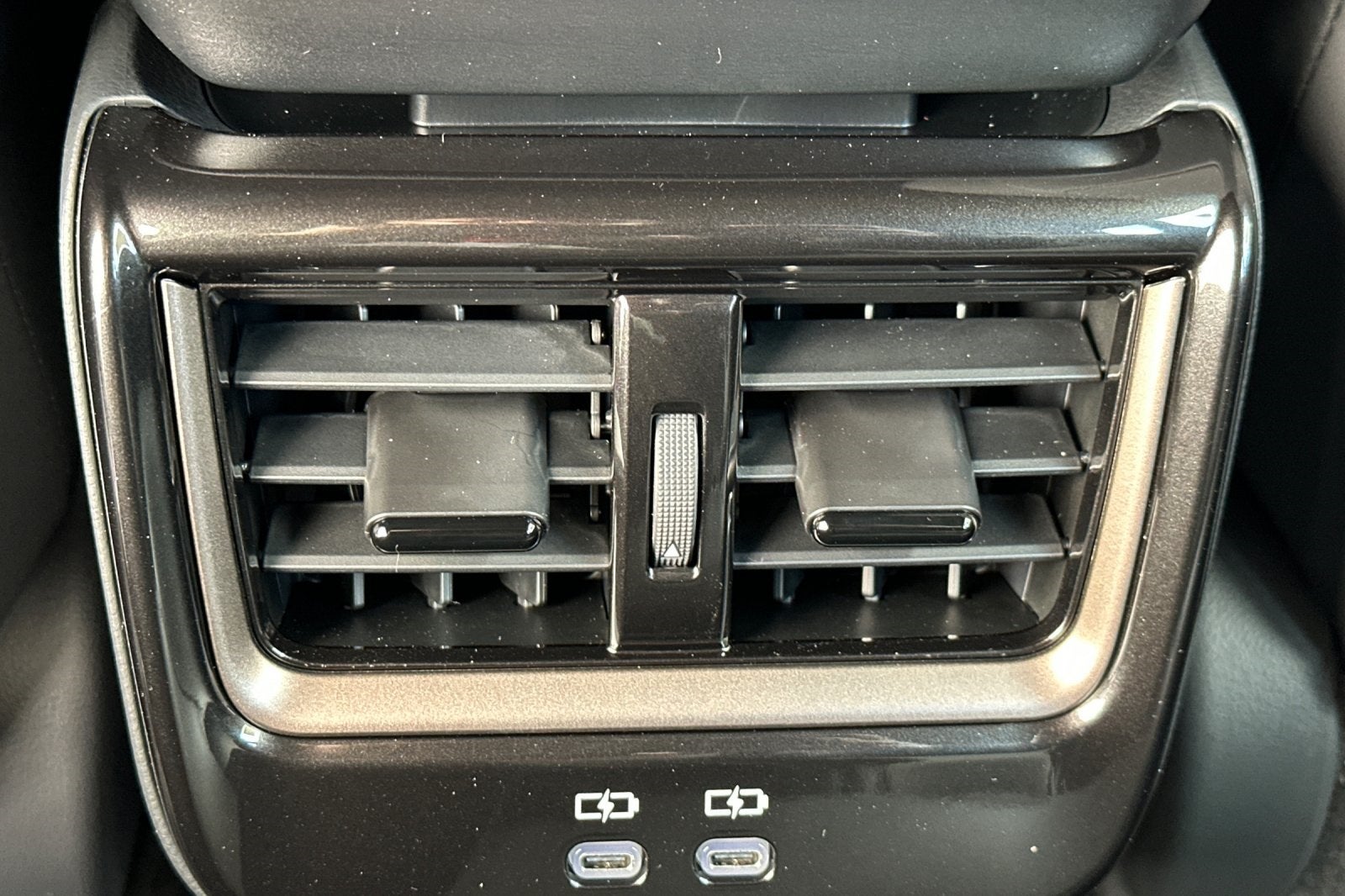 2025 Toyota Toyota Crown Signia XLE