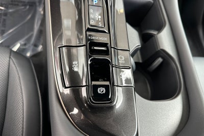 2025 Toyota Toyota Crown Signia XLE