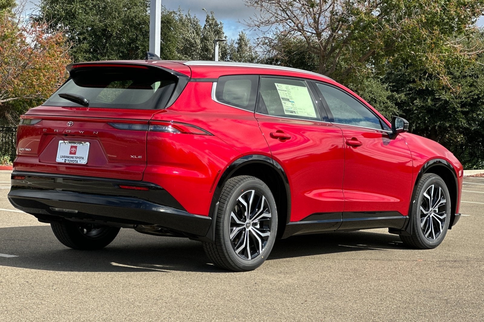 2025 Toyota Toyota Crown Signia XLE