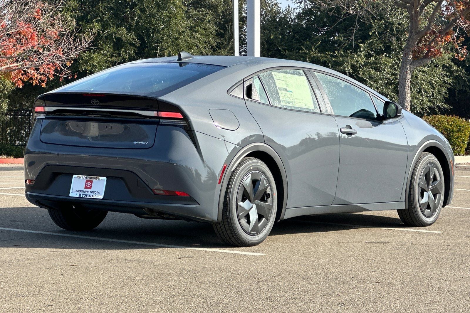 2026 Toyota Prius Plug-in Hybrid SE