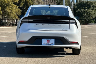 2026 Toyota Prius Plug-in Hybrid SE